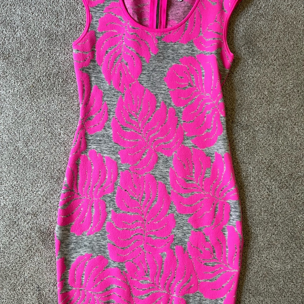 Milly Pink Scoop Neck Bodycon Mini Dress